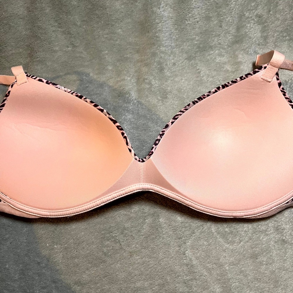 Victoria's Secret Bra Padded No Wire Wireless Pink Leopard Print Women 34D - Picture 3 of 5
